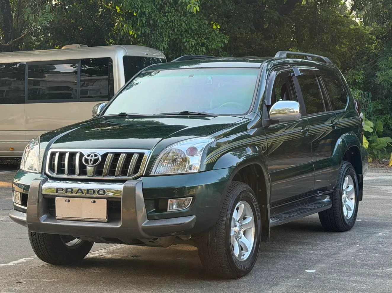 Toyota Prado (imported)