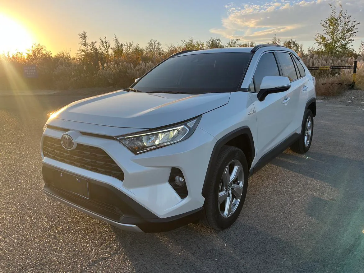 Toyota RAV4 Rongfang