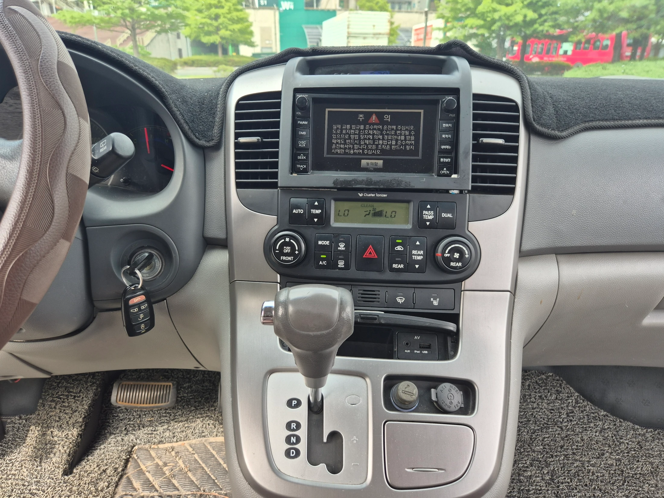 Kia Canival Carnival R, 2011 — фото 10