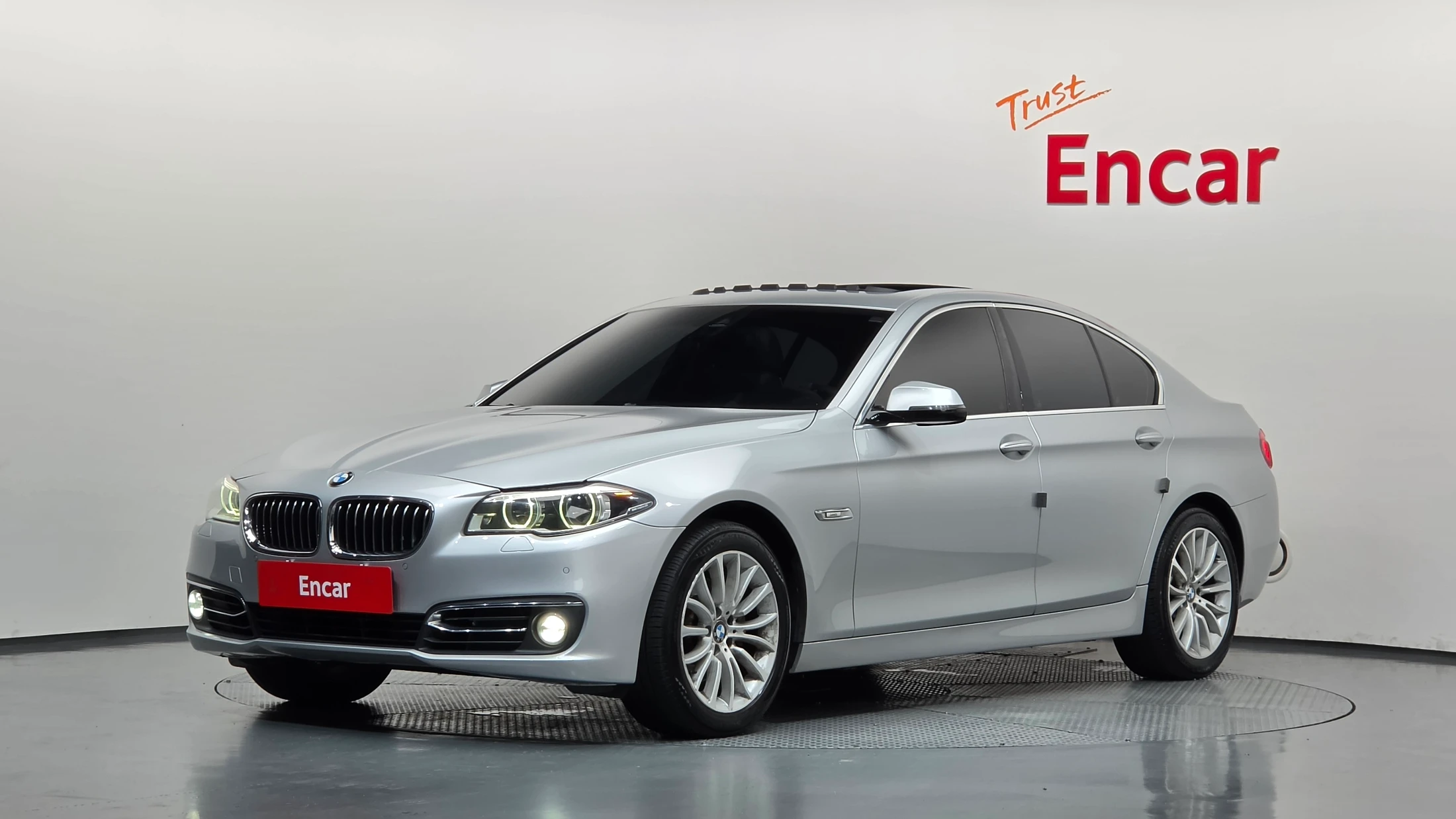 BMW 5-Series F10