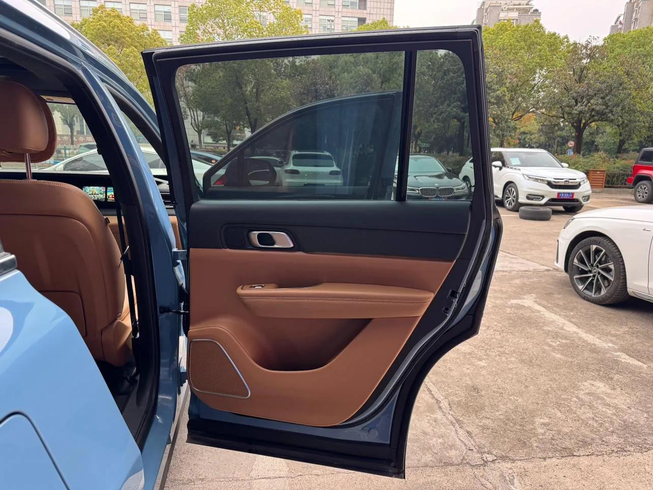 Li Auto Ideal ONE, 2021 — фото 14