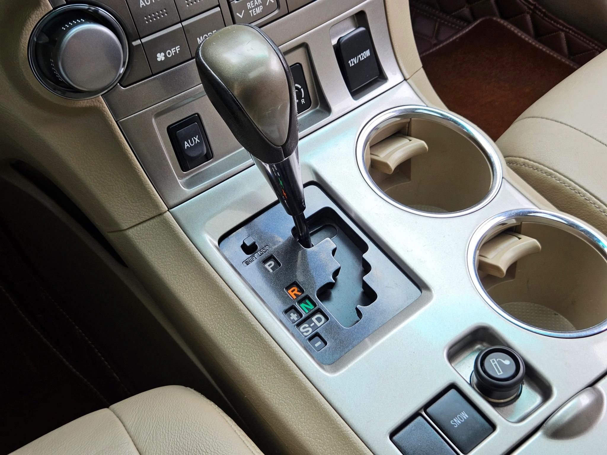 Toyota Highlander, 2013 — фото 19
