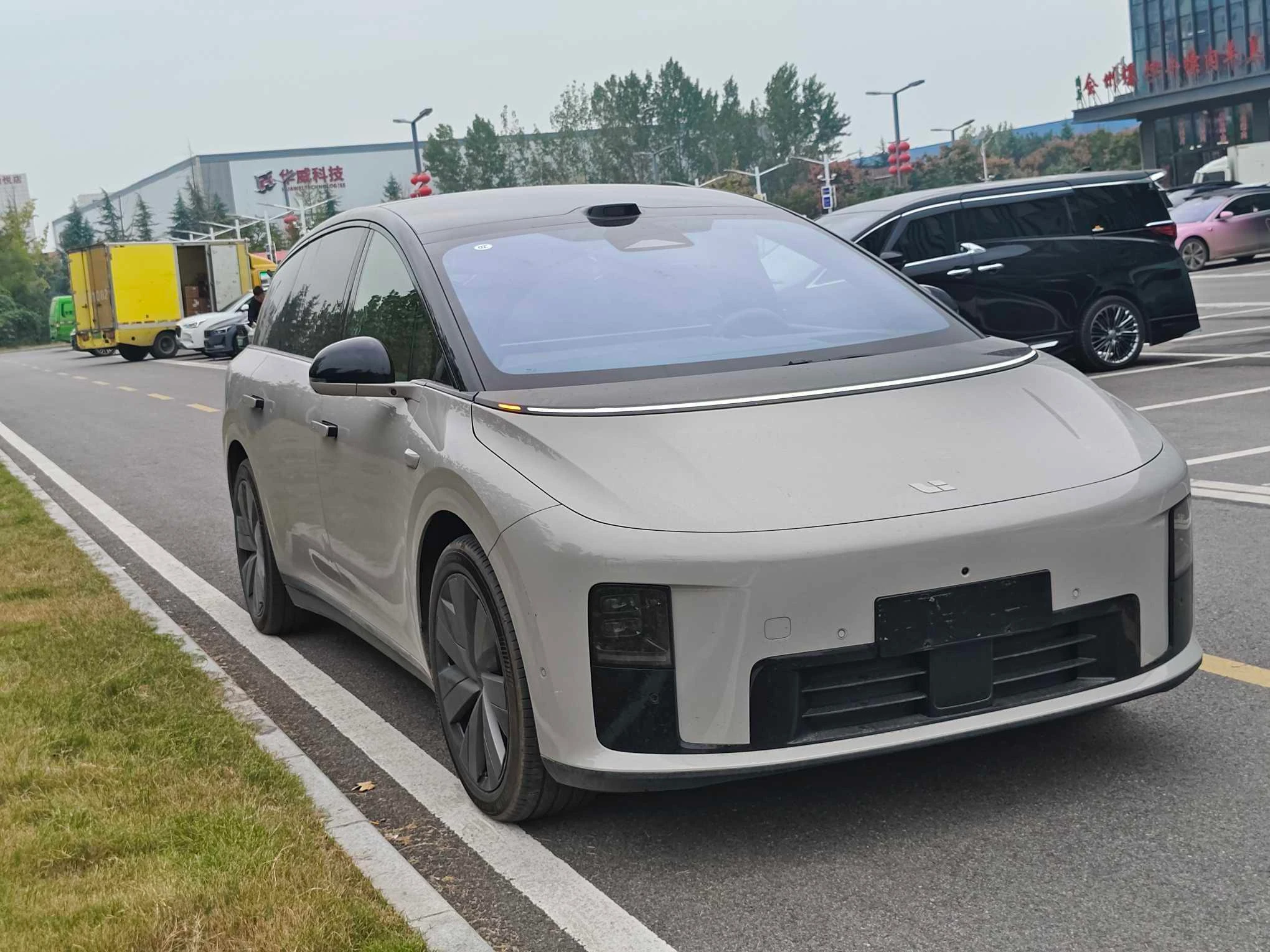 Li Auto ideal i8, 2025 — фото 3