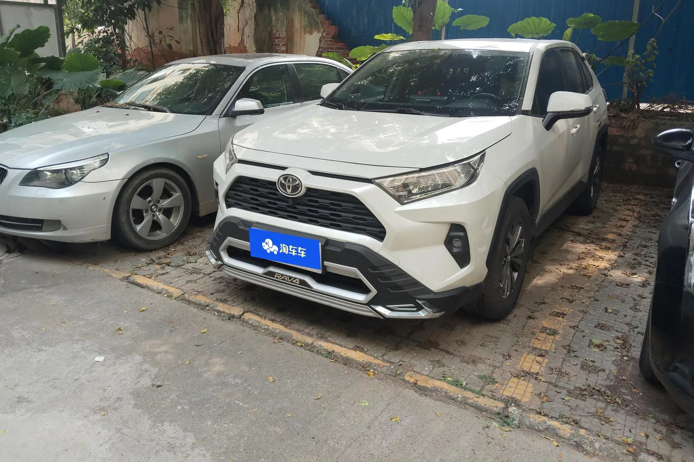 Toyota RAV4 Rongfang