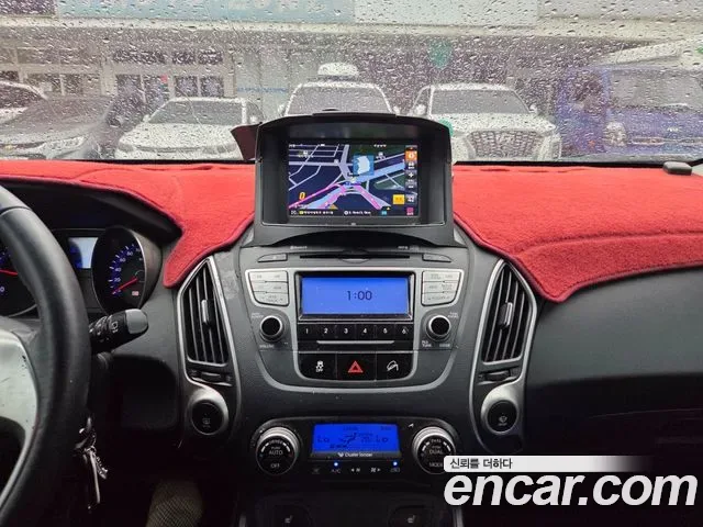 Hyundai Tucson ix, 2010 — фото 11
