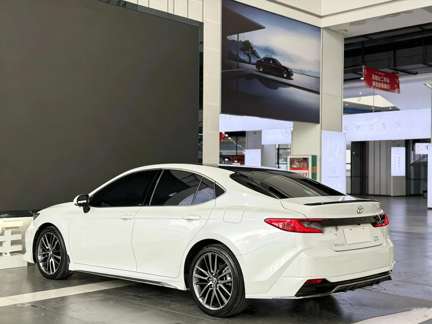 Toyota Camry, 2026 — фото 4
