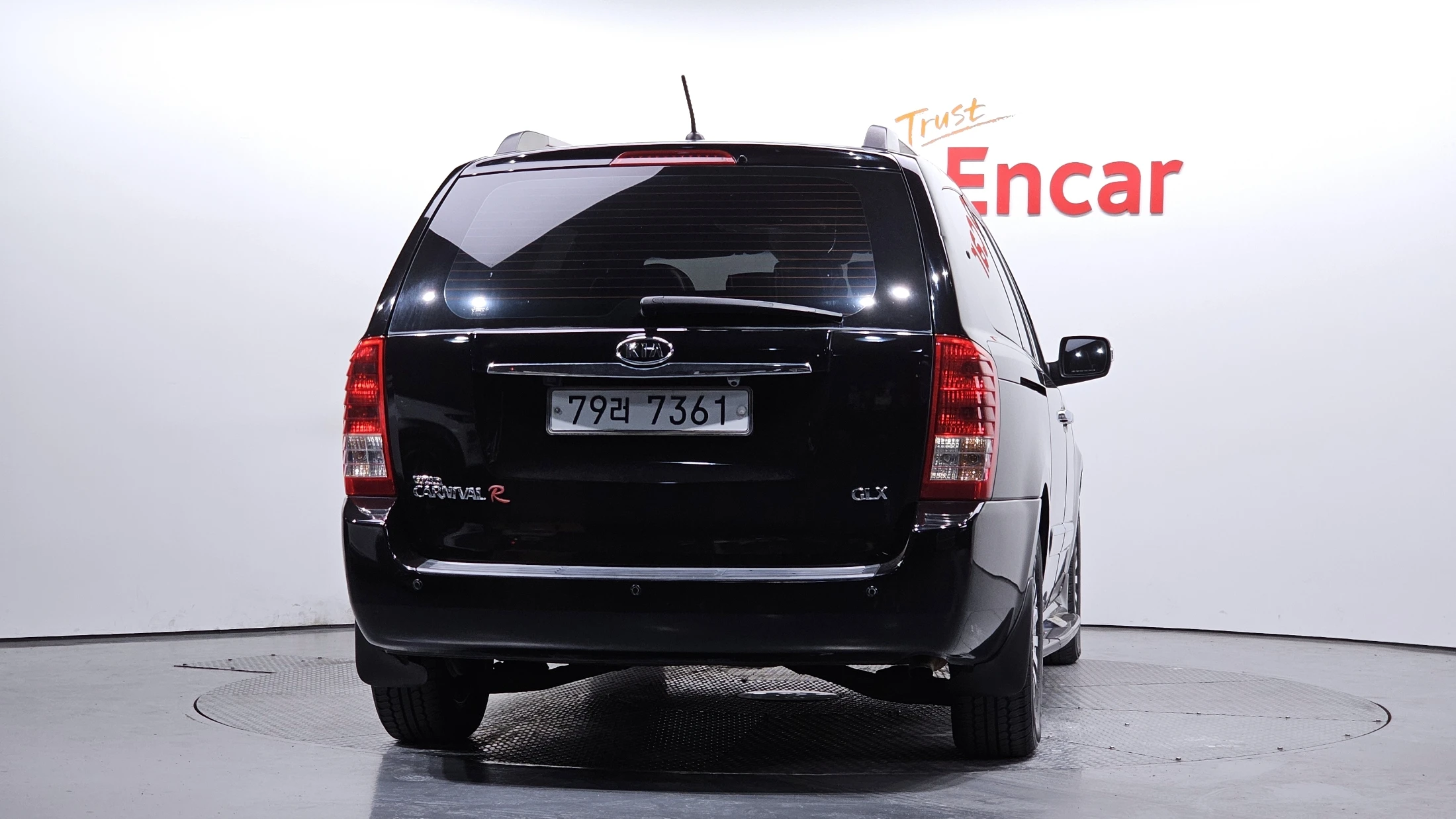 Kia Canival Carnival R, 2010 — фото 4