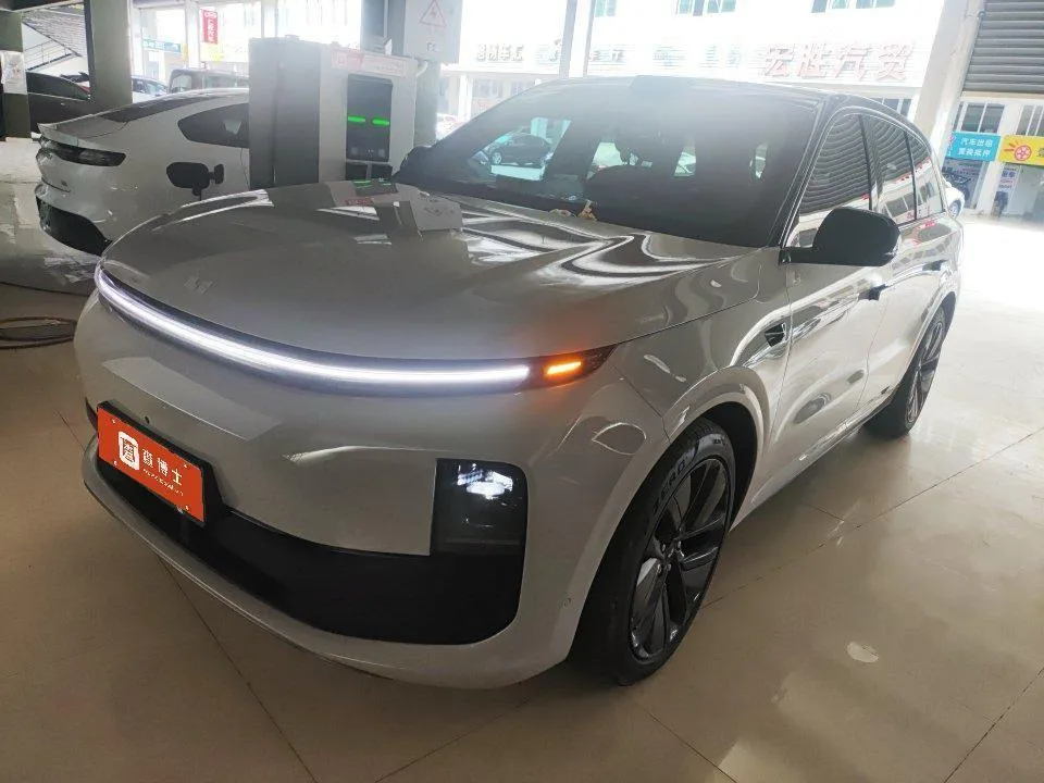 Li Auto Ideal L6