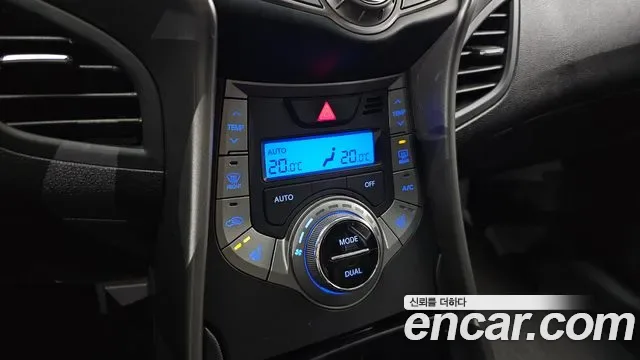 Hyundai Avante MD, 2013 — фото 20