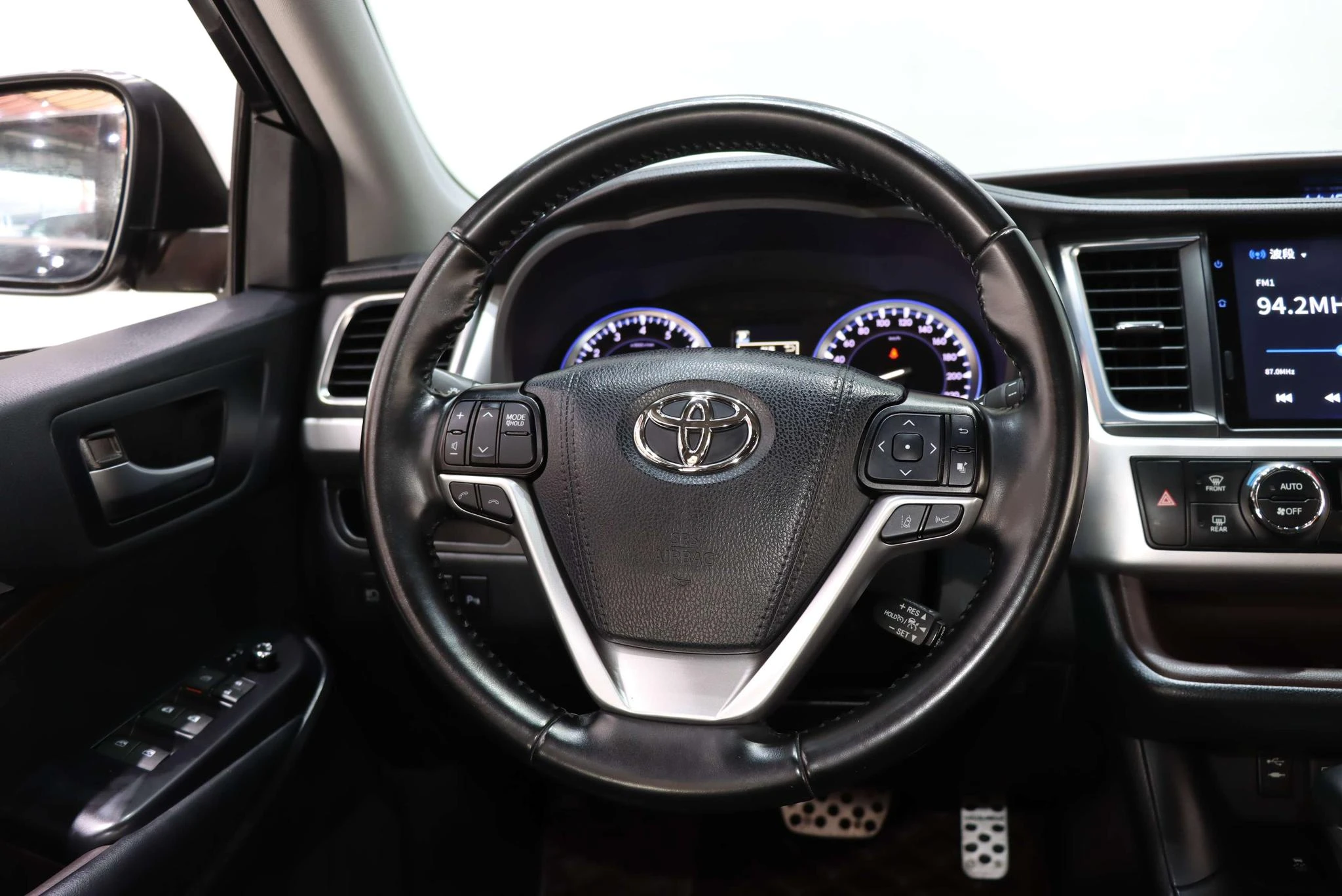 Toyota Highlander, 2018 — фото 13