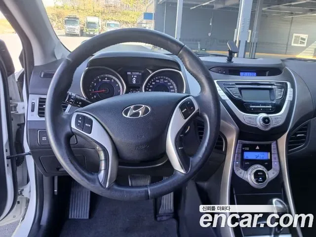 Hyundai Avante MD, 2011 — фото 13
