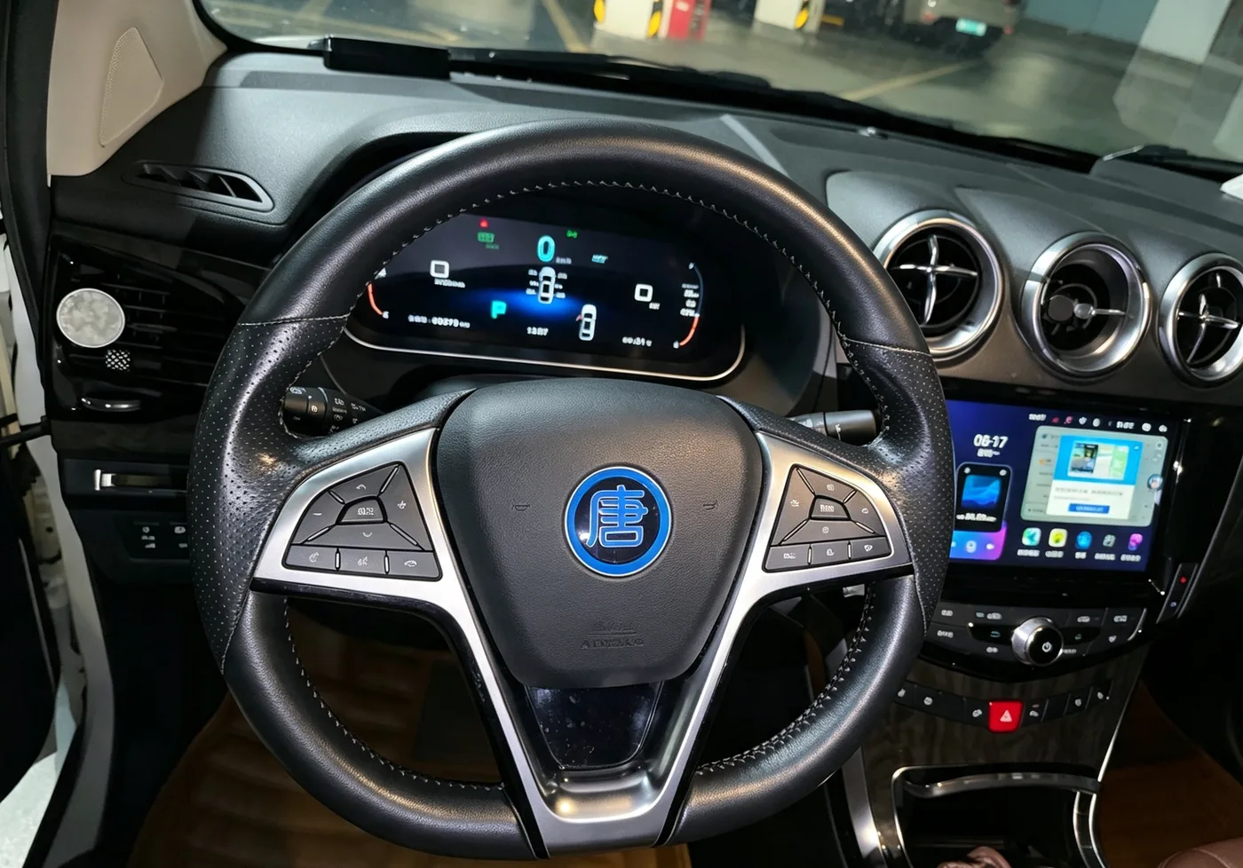 BYD Tang DM, 2017 — фото 13