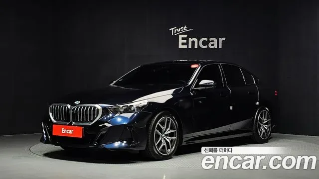 BMW 5-Series G60
