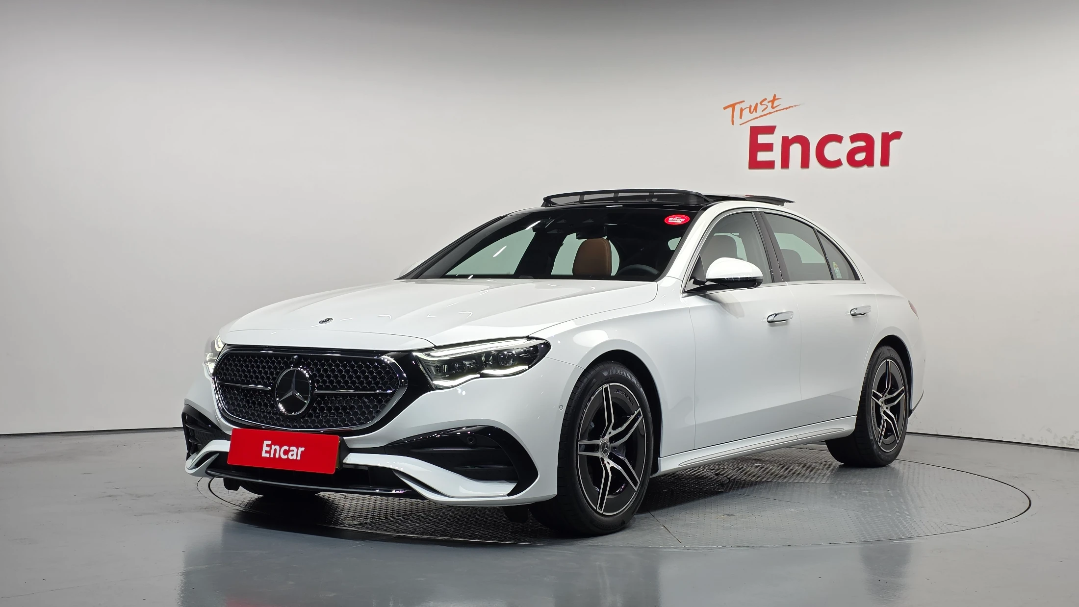 Mercedes-Benz E-Class W214