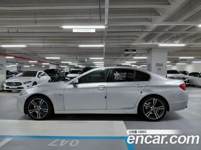 BMW 5-Series F10, 2013 — фото 18