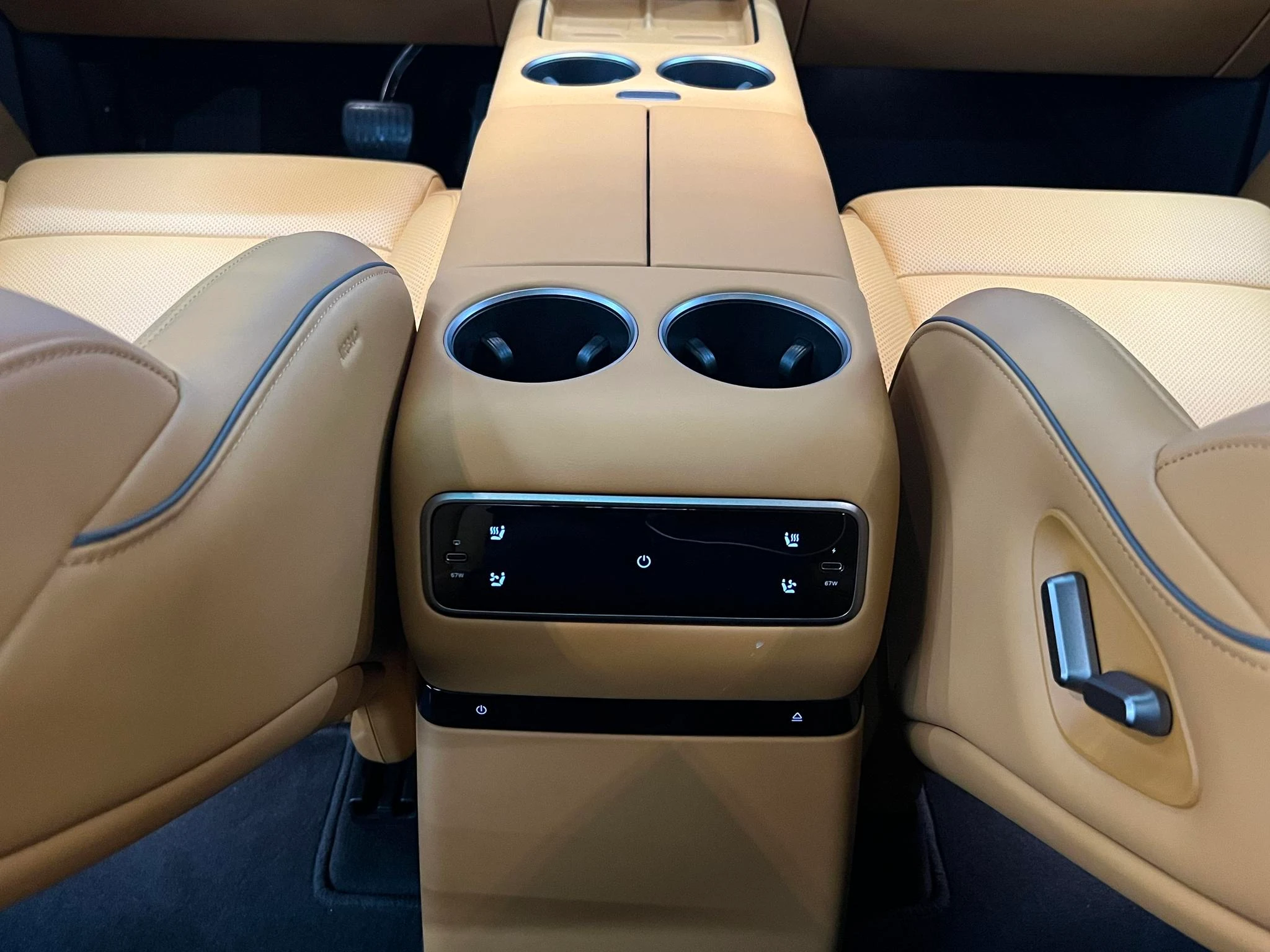 Li Auto ideal i8, 2025 — фото 14