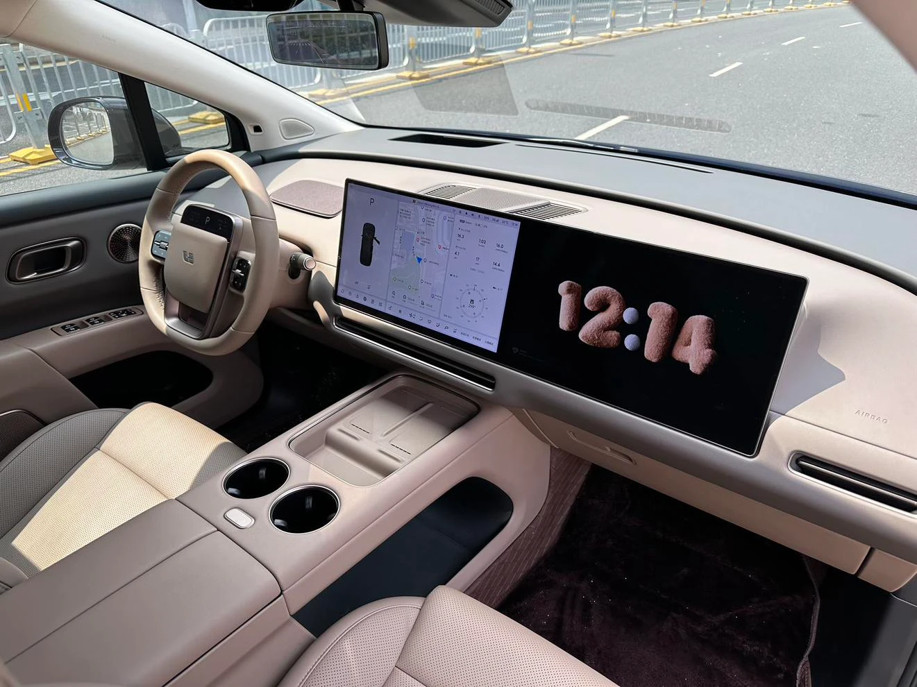 Li Auto ideal i8, 2025 — фото 6