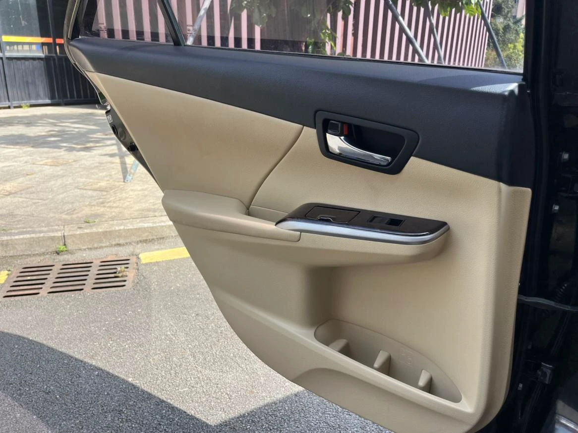 Toyota Camry, 2016 — фото 19