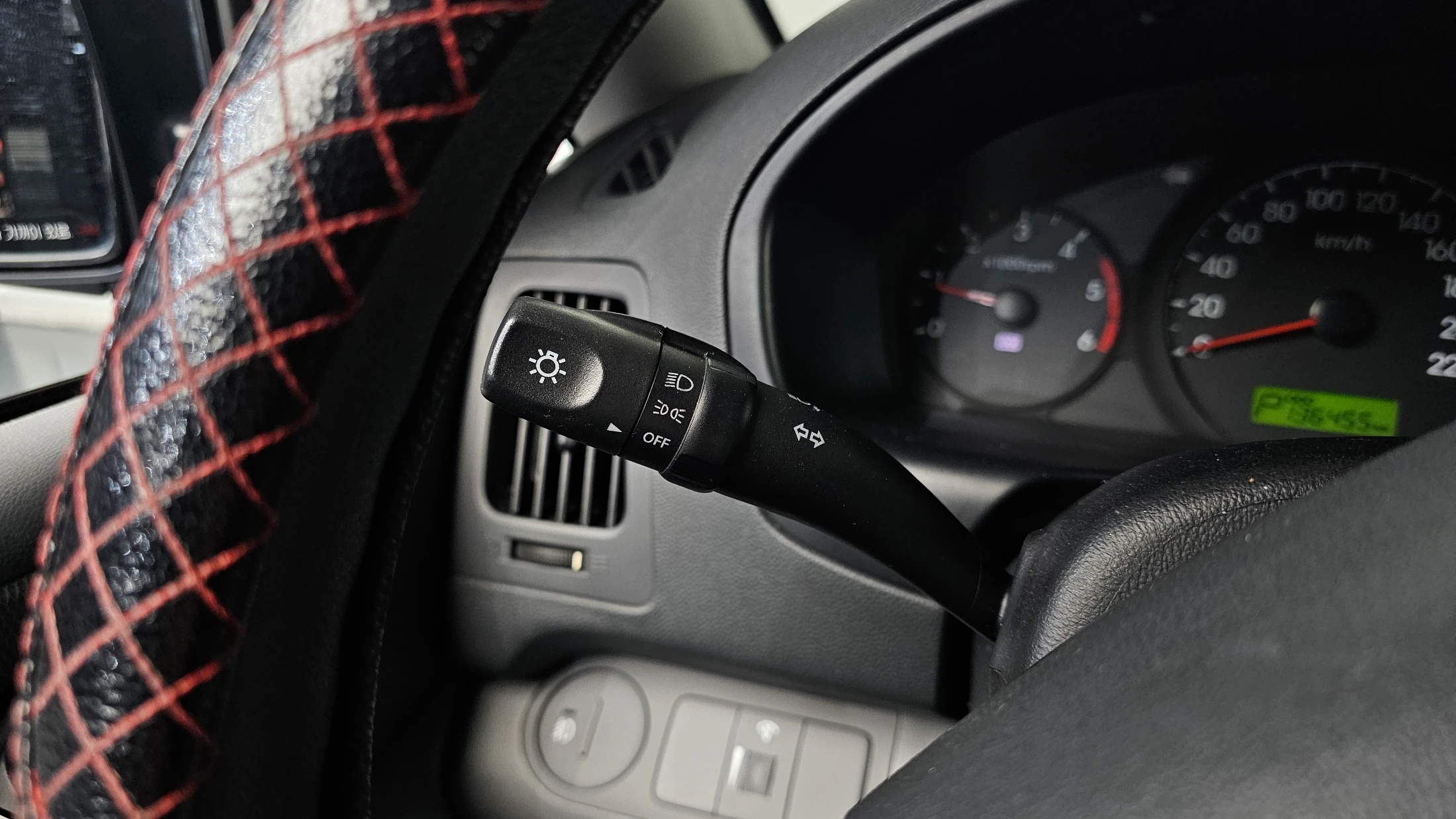 Hyundai Starex Grand Starex, 2012 — фото 15