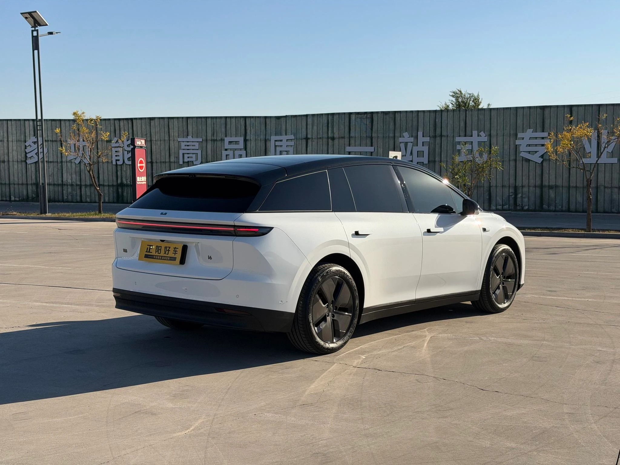 Li Auto ideal i6, 2025 — фото 10
