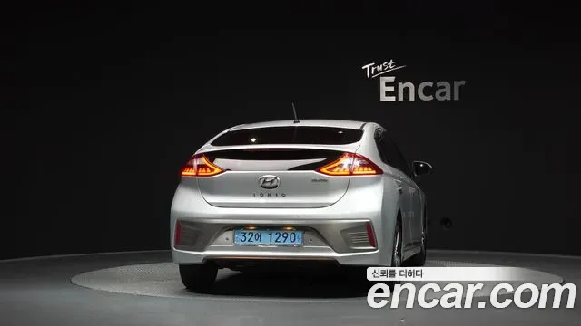 Hyundai Ioniq Ionic Electric, 2017 — фото 4