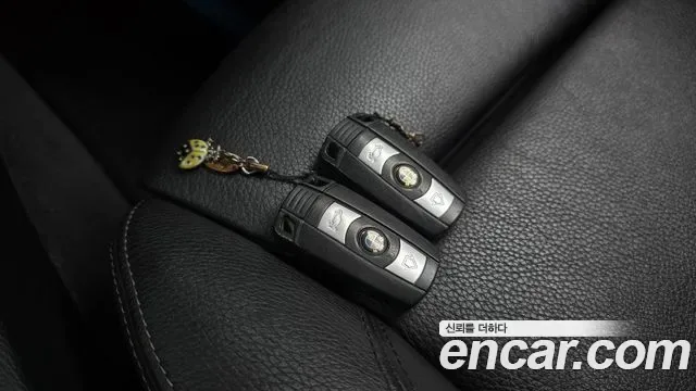 BMW 3-Series E90, 2011 — фото 18