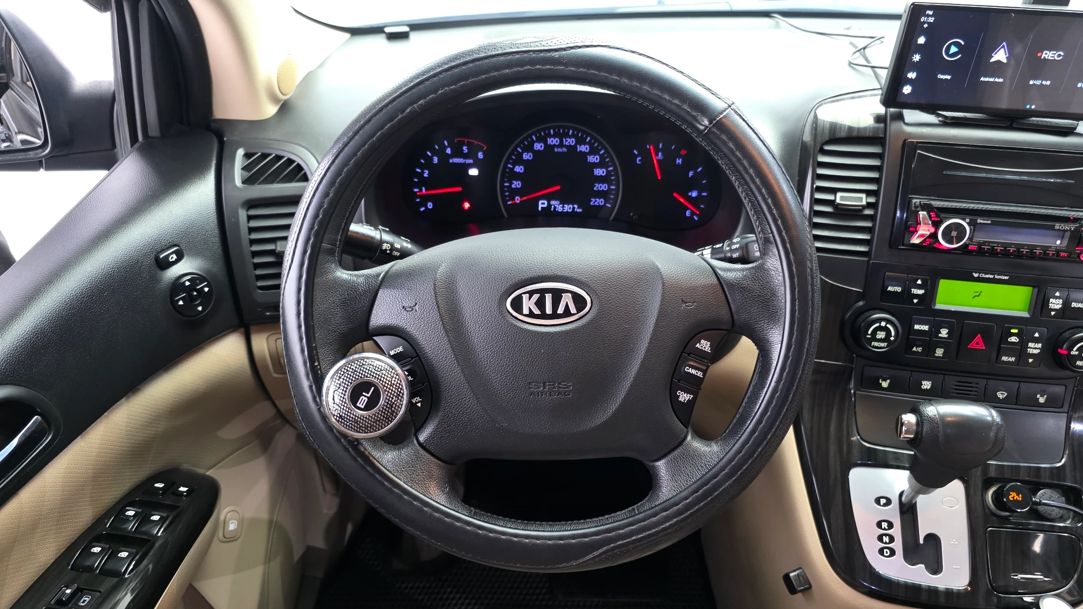 Kia Canival Carnival R, 2012 — фото 13