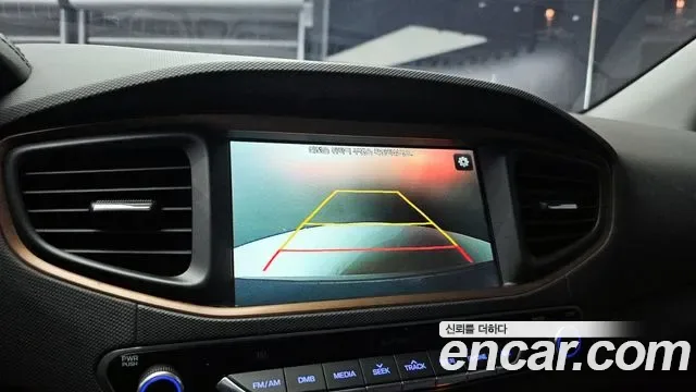 Hyundai Ioniq Ionic Electric, 2017 — фото 15