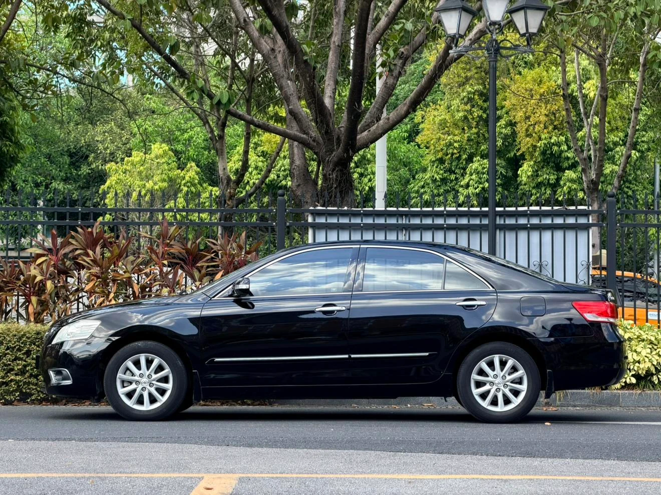 Toyota Camry, 2009 — фото 14