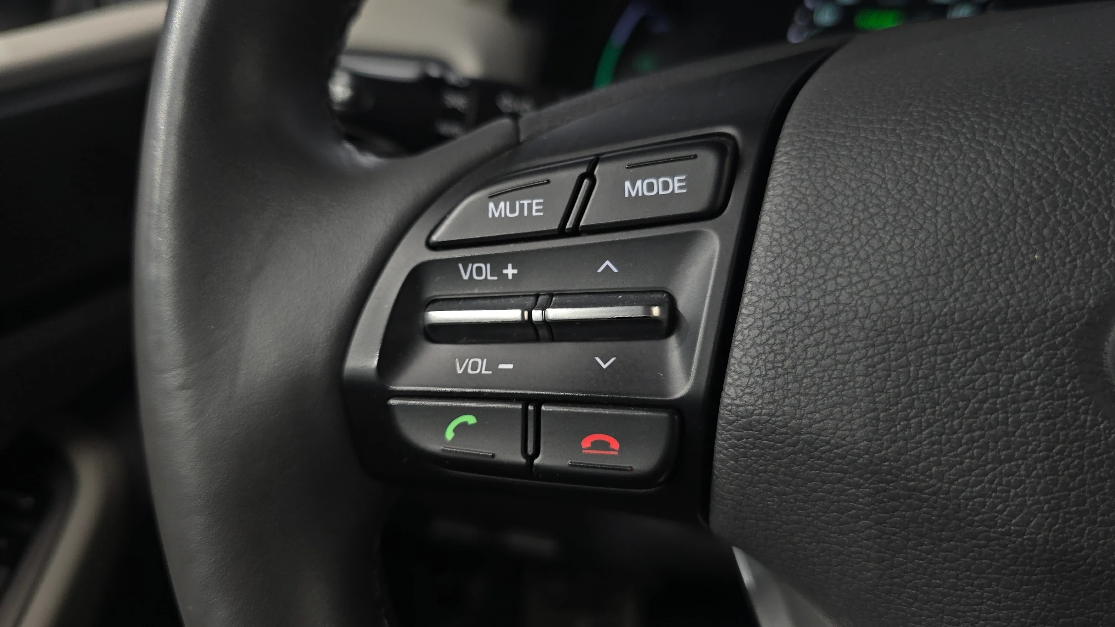 Hyundai Ioniq Ionic Hybrid, 2016 — фото 30