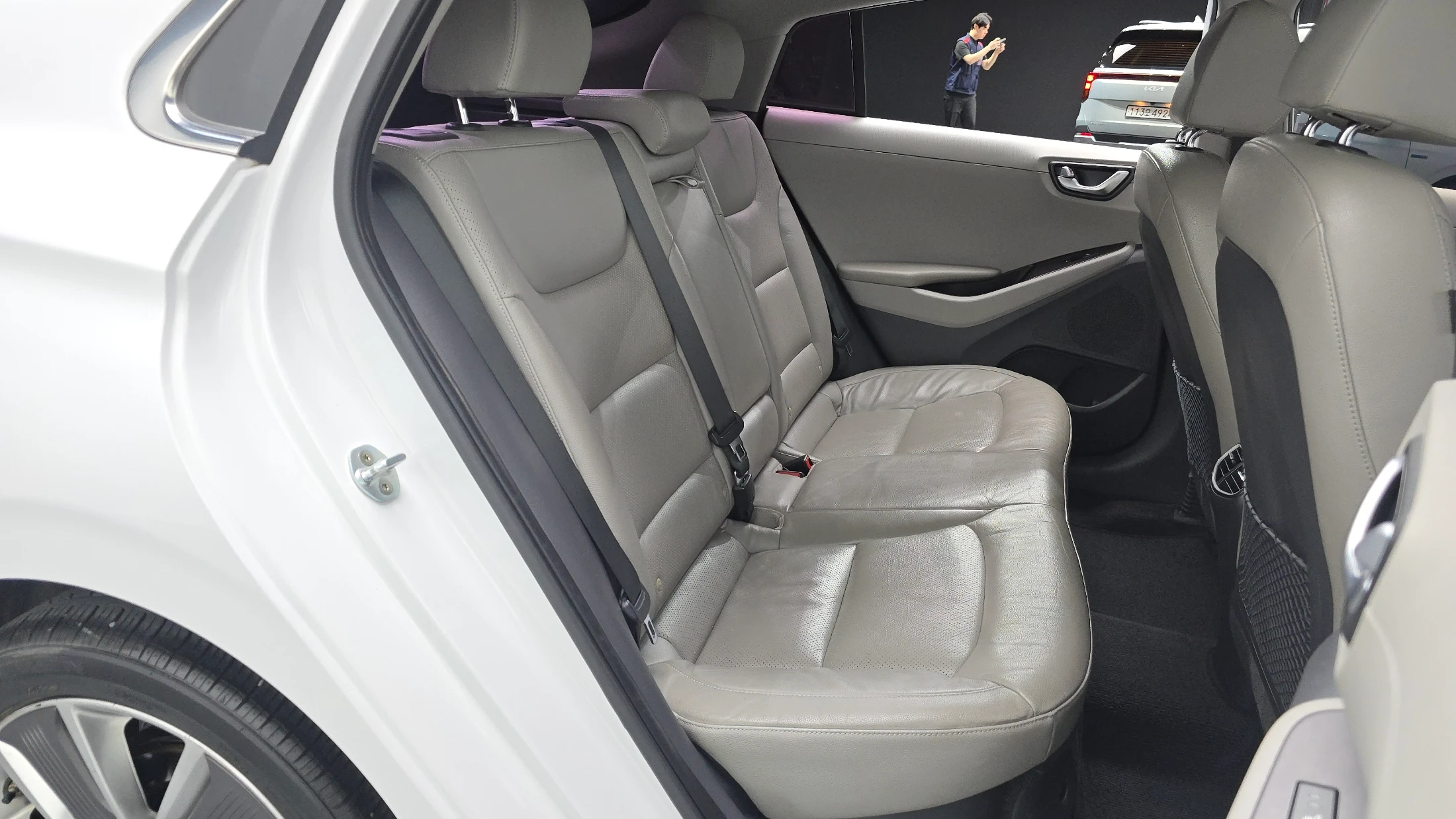 Hyundai Ioniq Ionic Hybrid, 2016 — фото 11