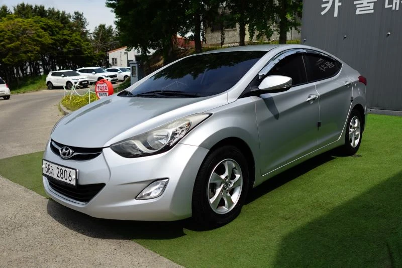 Hyundai Avante MD