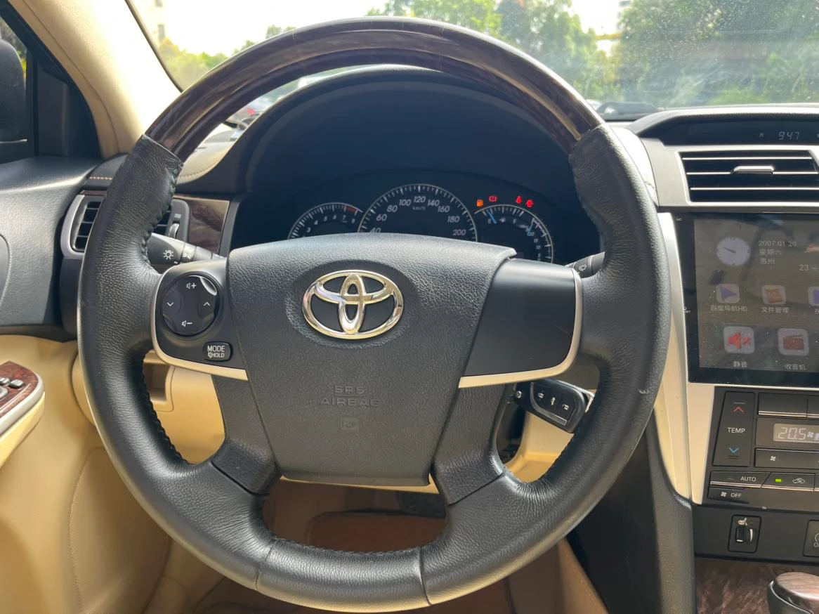 Toyota Camry, 2016 — фото 15