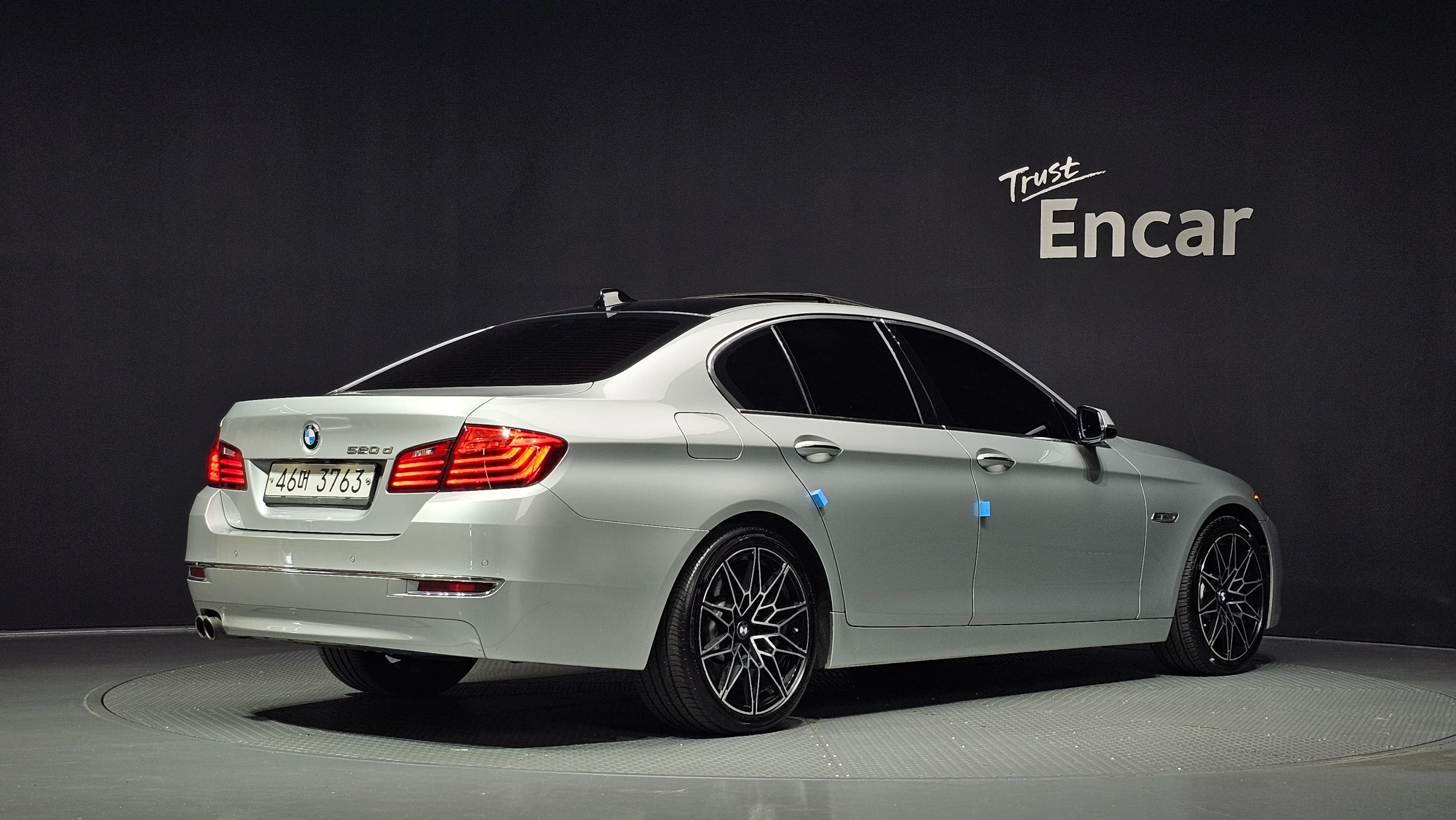 BMW 5-Series F10, 2014 — фото 2