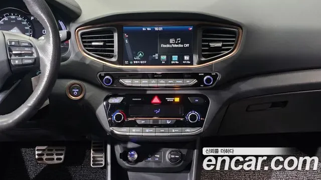 Hyundai Ioniq Ionic Electric, 2017 — фото 14