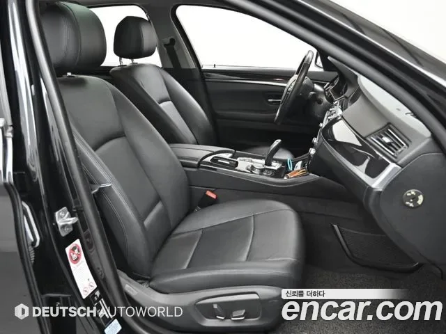 BMW 5-Series F10, 2013 — фото 10