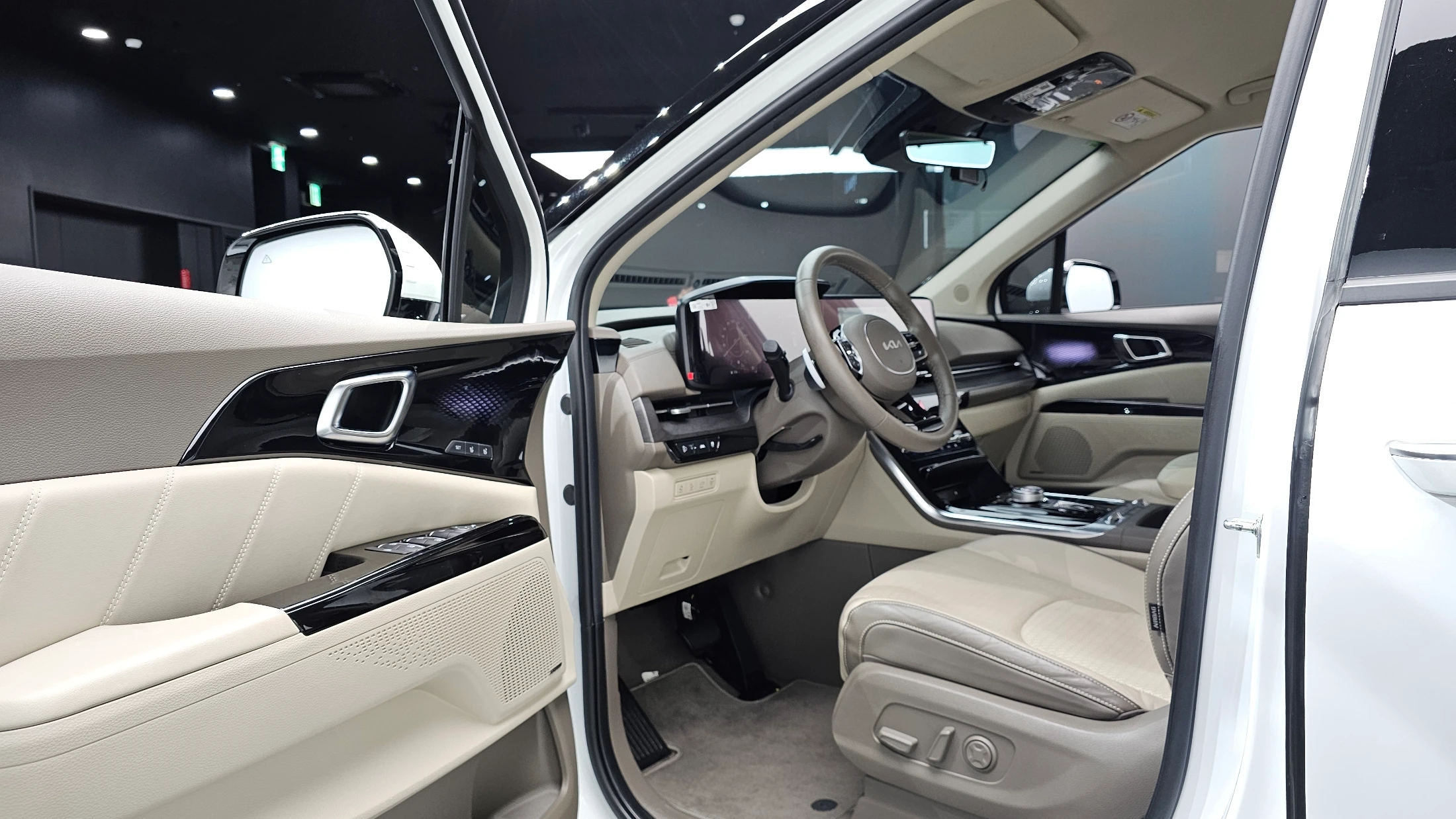 Kia Canival Carnival, 2022 — фото 10