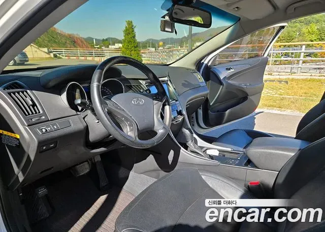 Hyundai Sonata Hybrid, 2013 — фото 14