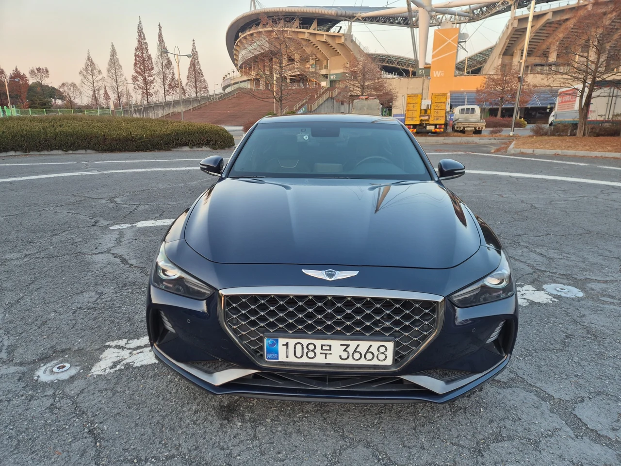 Genesis G70
