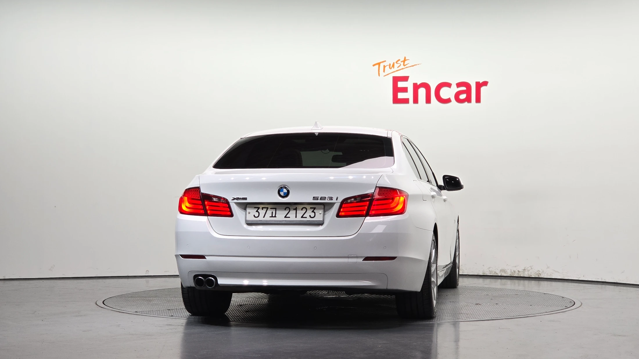 BMW 5-Series F10, 2013 — фото 4