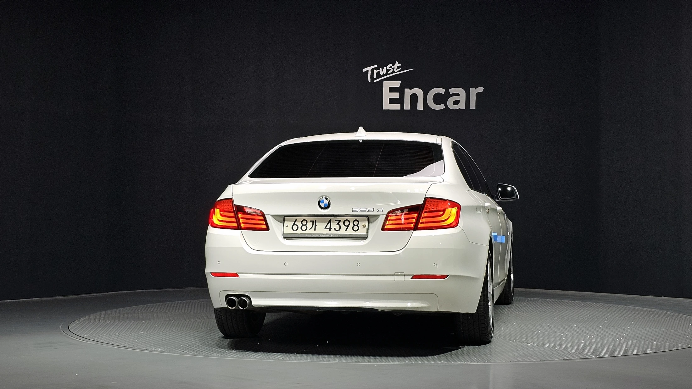 BMW 5-Series F10, 2012 — фото 4