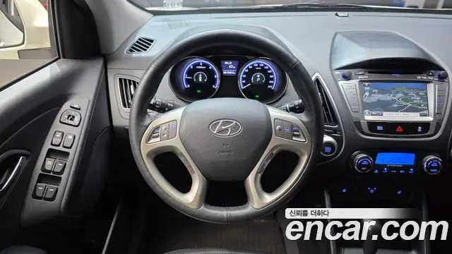 Hyundai Tucson ix, 2012 — фото 13