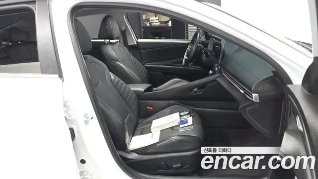 Hyundai Avante CN7, 2024 — фото 11