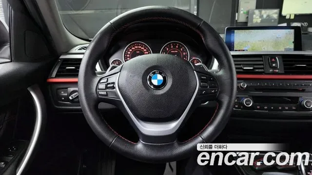 BMW 3-Series F30, 2012 — фото 12