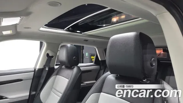 Land Rover Range Rover Evoque, 2025 — фото 18