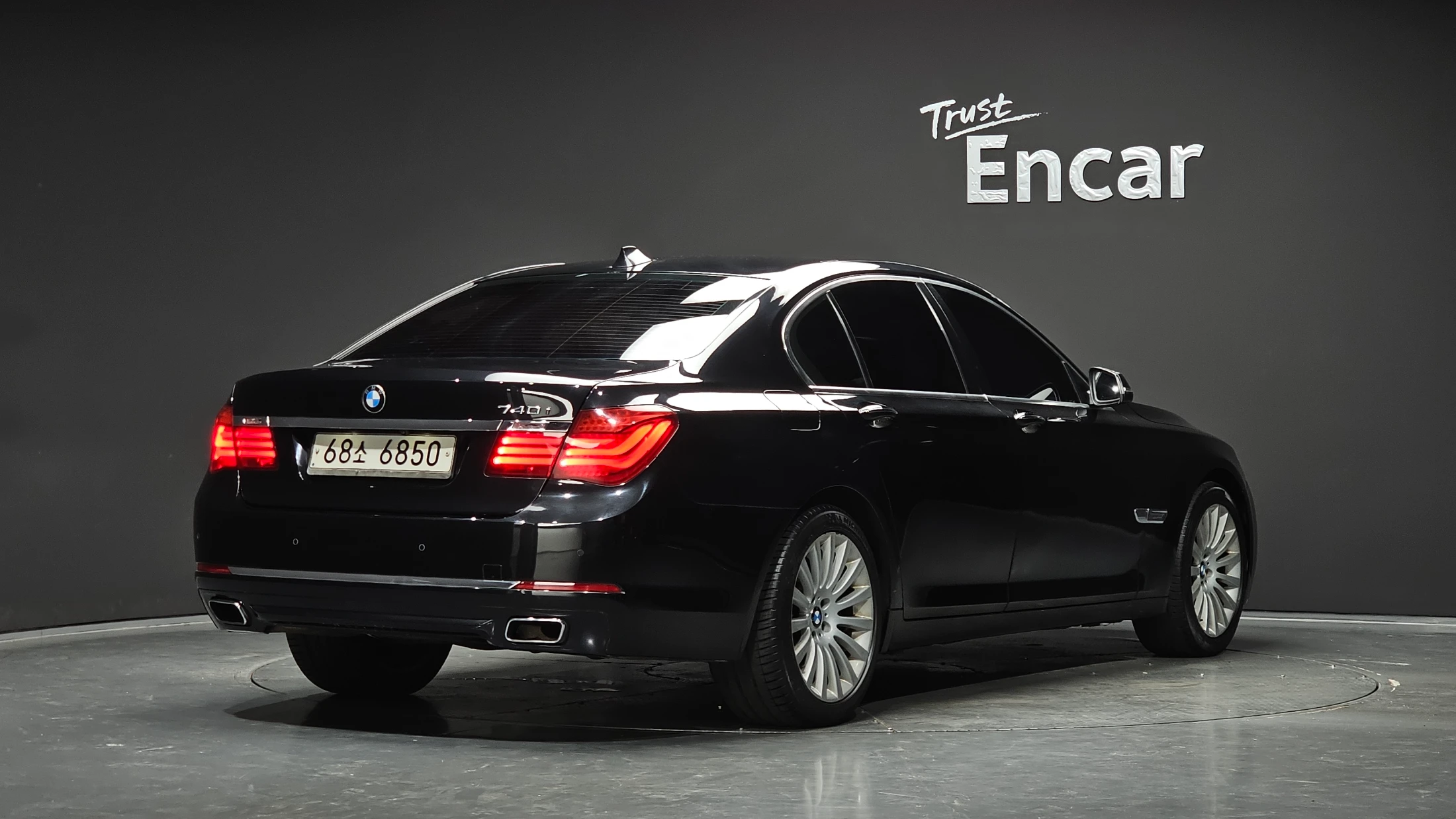 BMW 7-Series F01, 2014 — фото 2