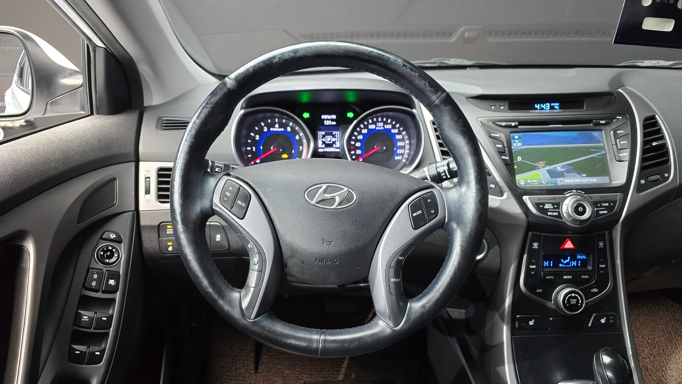 Hyundai Avante, 2014 — фото 14