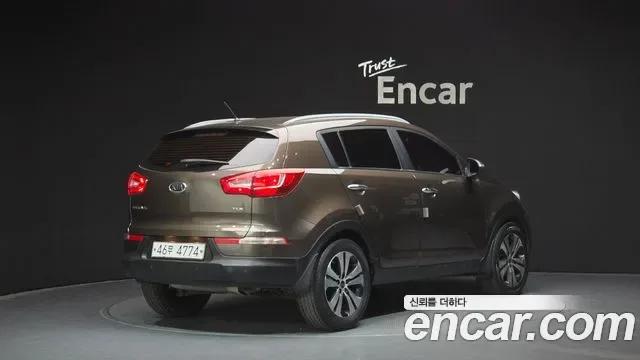 Kia Sportage, 2011 — фото 2
