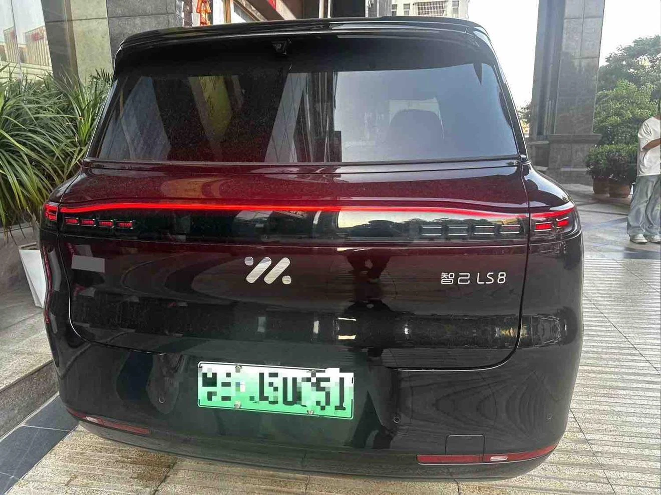 Zhiji Automobile Zhiji LS8, 2026 — фото 10