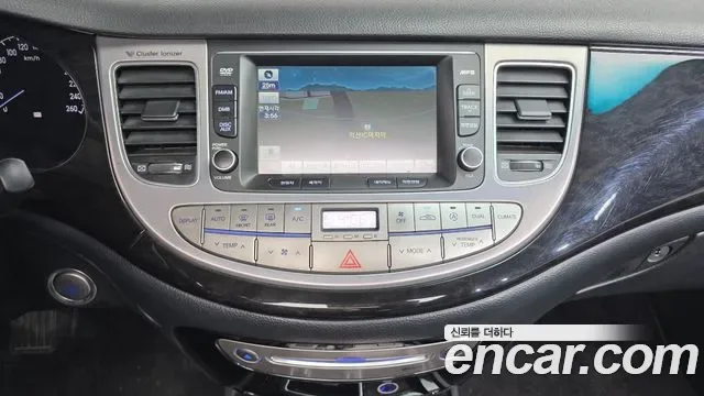Hyundai Genesis, 2012 — фото 15